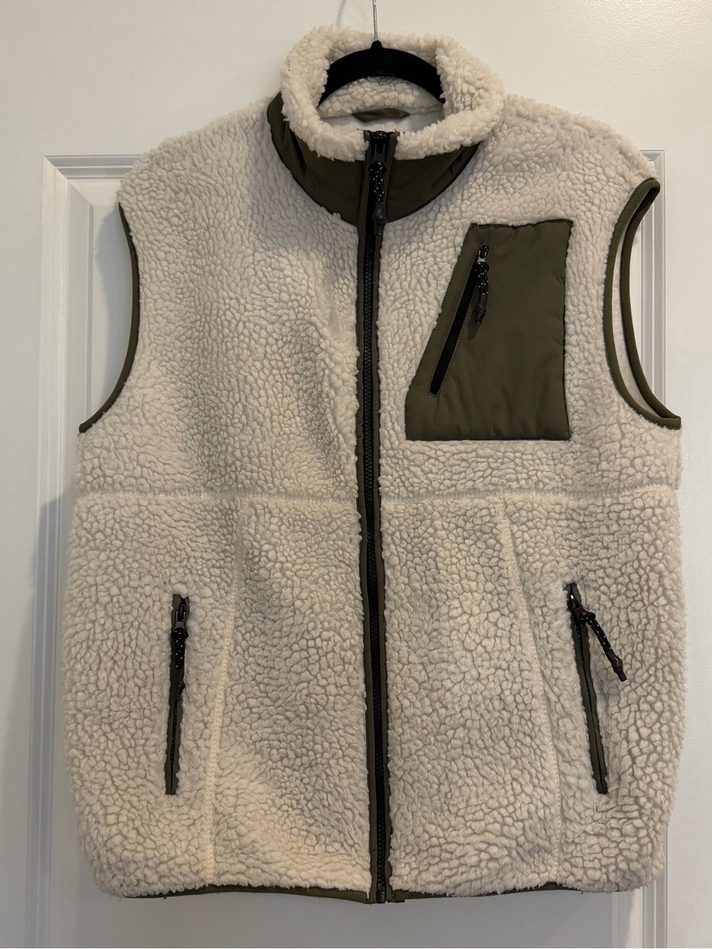 SIZE S | Cream Sherpa Fleece Vest with Olive Accents